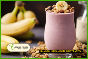 vitamina de whey com banana e granola